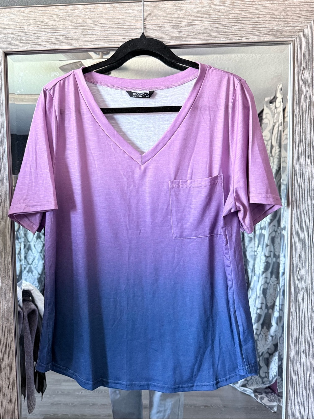 BloomChic Ombré Purple to Blue V-Neck Pocket Tee